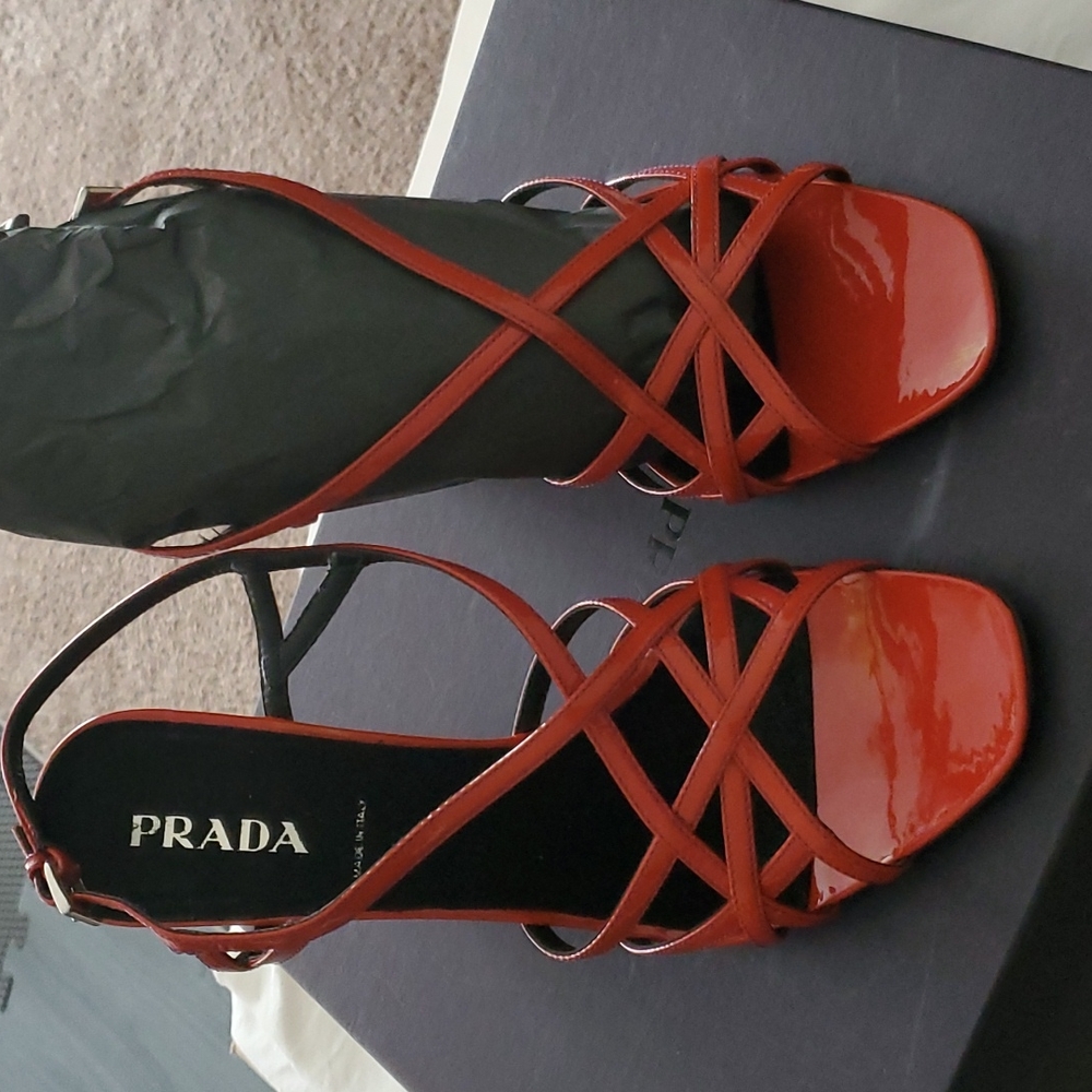 PRADA Wedge - Picture 2 of 8